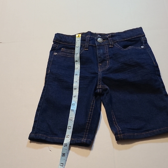 True Indigo Boys Denim Shorts Size 6 EUC Bermuda - Picture 8 of 9